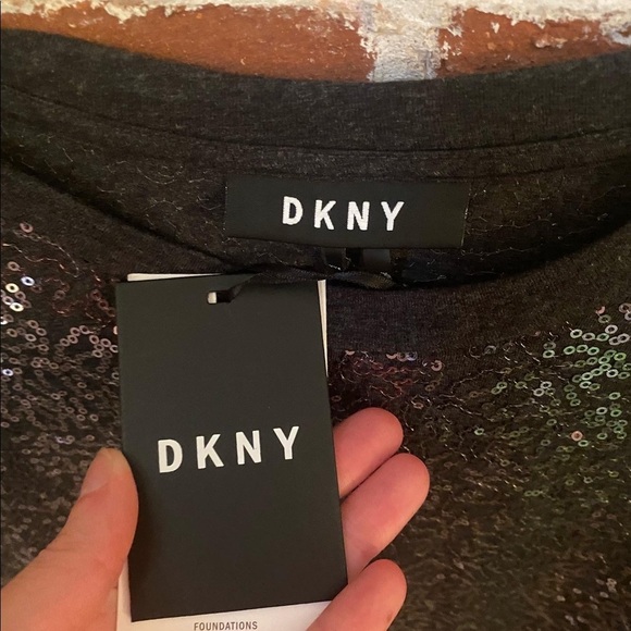 NWT DKNY black sequin short sleeve top - Picture 7 of 8